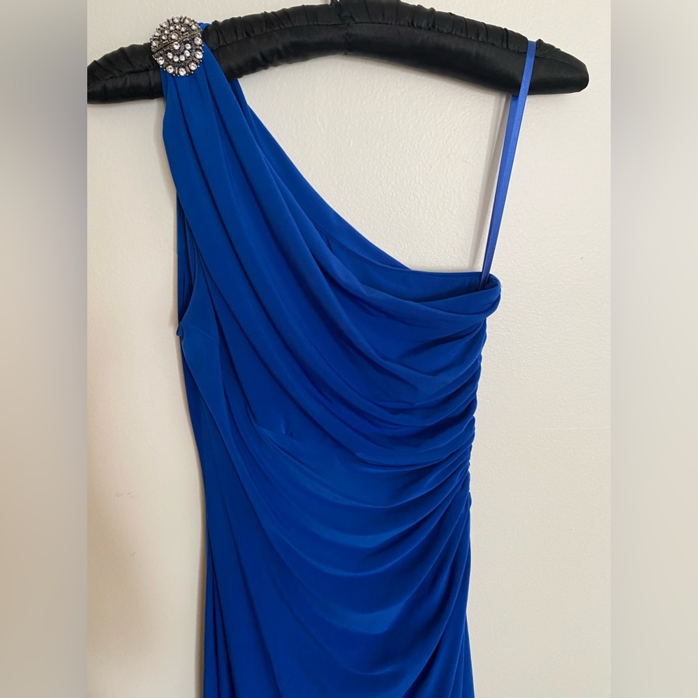 Lauren Ralph Lauren women’s jersey one shoulder gown